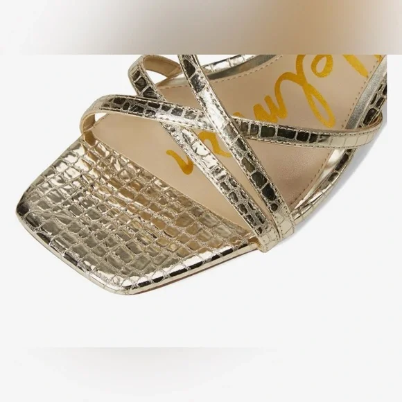 Sam Edelman Metallic Block Heel Sandals

Whitley - Picture 2 of 13